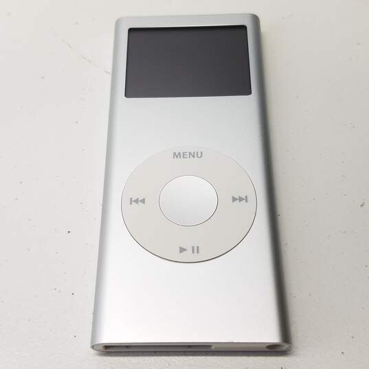 Apple iPod Nano (2nd Generation) - Silver (A1199) image number 1