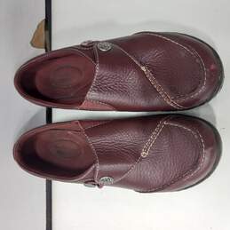 Clarks Red Leather Loafers Women's Size 4D alternative image