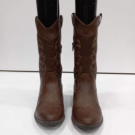 Cat & Jack Brown Pull-On Western Style Boots Size 5 image number 2
