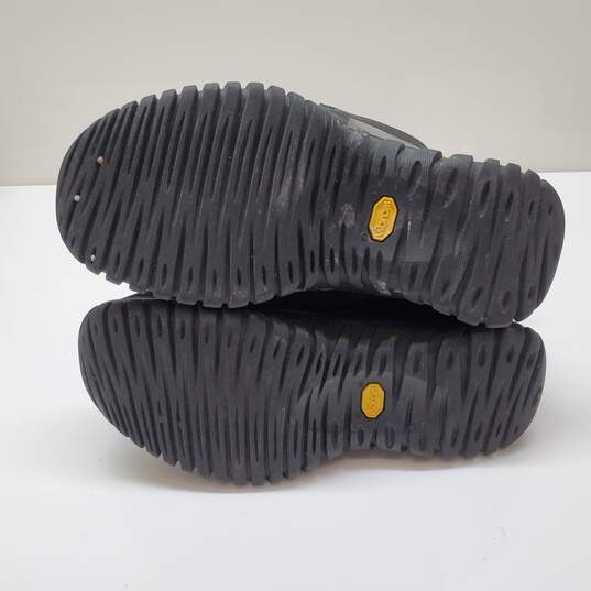 UGG Women's Adirondack Boot Size 7 Lace Up Black Leather Sheepskin image number 5
