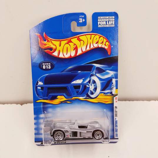 Lot of 10 Assorted Hot Wheels 2001 Collection image number 5