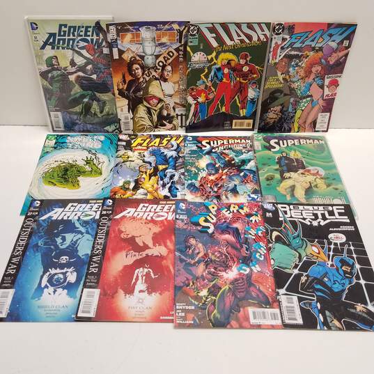 DC Comic Books Misc. Box Lot image number 6