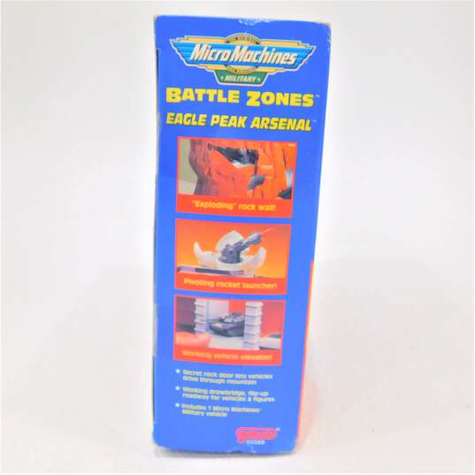 1998 Micro Machines Military Battle Zones Eagle Peak Arsenal Galoob 65569 image number 3