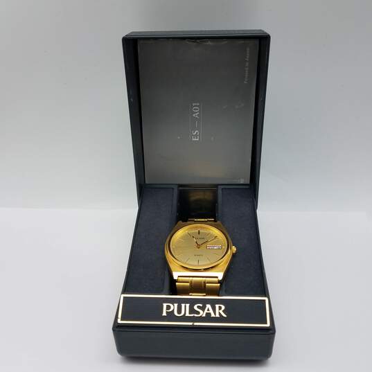 Pulsar Y143-X003 36mm WR St. Steel Gold Dial Date Men's Watch 71g image number 7