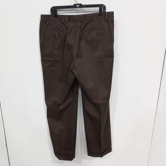 Izod Men's Brown 100% Cotton Pleated Dress Pants Size 38x32 image number 2
