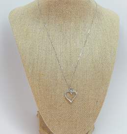 10K White Gold Diamond Accent Open Heart Pendant Necklace 2.0g