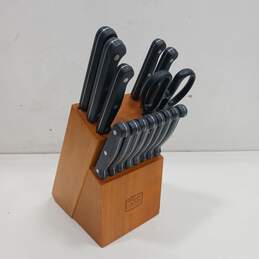Chicago Cutlery Knife Set w/Knife Block