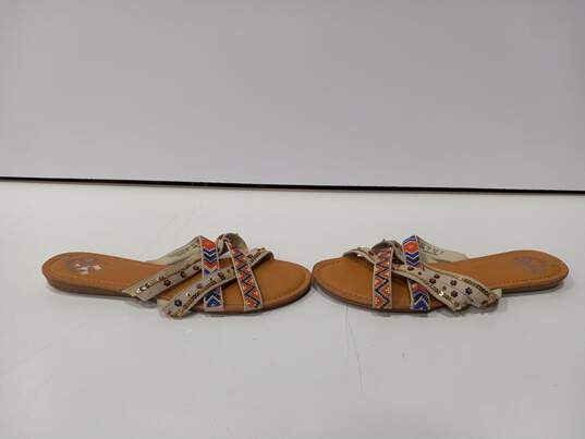 Fergalicious Gretta Women's Beaded Sandals Size 10 image number 3