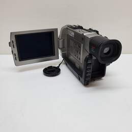 UNTESTED Sony DCR-TRV7 Camcorder Mini DV Silver alternative image