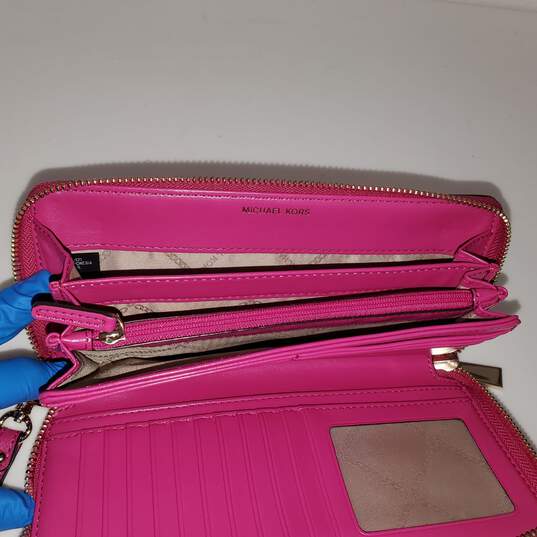 Michael Kors Women's Pink Wallet B1-2108 image number 3