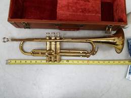 Vintage Elkhart By Getzen Trumpet With Case alternative image