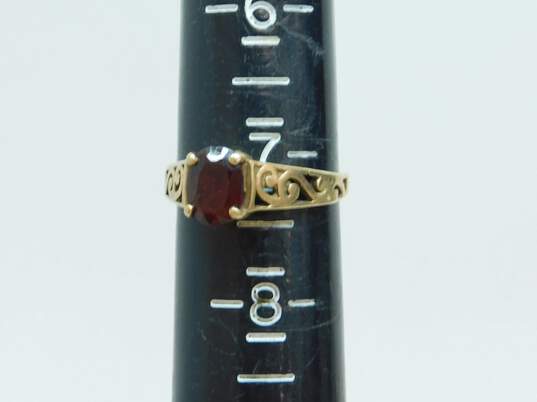 10K Yellow Gold Garnet Scrolled Ring 2.6g image number 8