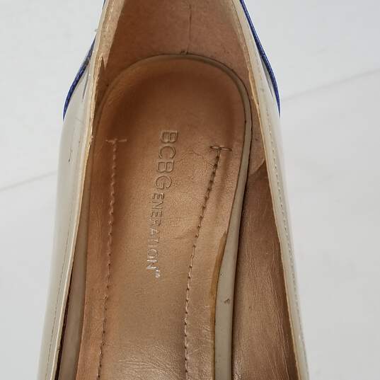 BCBG Irina Wedge Women's  Heels   Shoe Size 9 B  Color Beige Blue image number 8