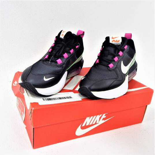 Nike Air Max Verona Black Cosmic Fuchsia Women's Shoes Size 6 image number 1