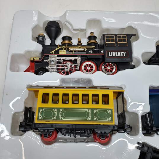 Kids Stuff Liberty Express Train Set Battery Operated IOB image number 2