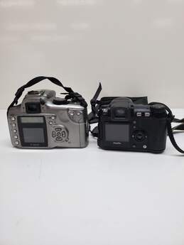 Lot of 2 DSLR Vintage Cameras - Untested for Parts or Repair alternative image
