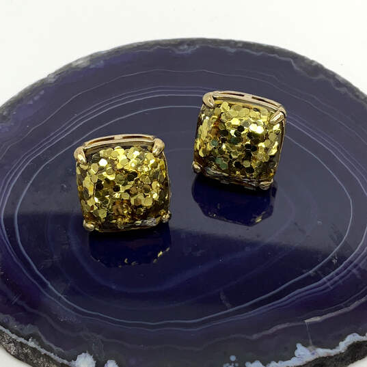 NIB Designer Kate Spade Gold-Tone Gold Glitter Square Shape Stud Earrings image number 1