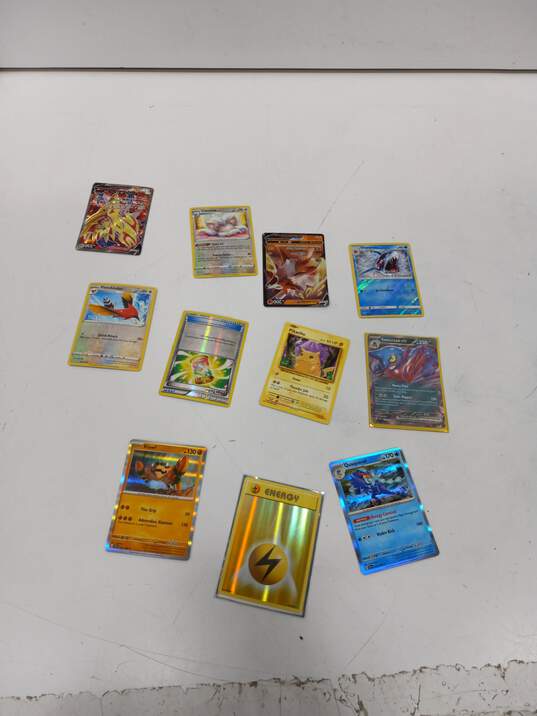 Pokémon Trading Cards image number 3