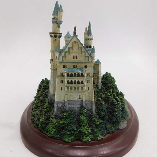 Neuschwanstein Castle "Great Castles of the World" by Lenox 1993 image number 4