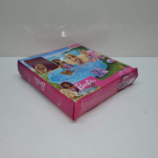 Mattel 2019 Barbie Pool Playset w/ Doll IOB image number 4