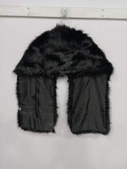 Caracilia Women's Black Faux Fur Shawl/Wrap Size S alternative image