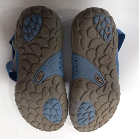 Women's Blue/Gray Roatan Water Shoes Size 9 image number 5