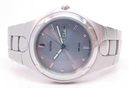 Citizen Eco Drive 9N1444 Calendar Stainless Steel Watch 101.4g image number 1