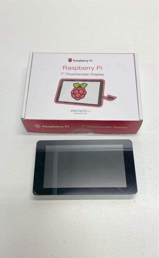 Raspberry Pi 7" Touchscreen Display image number 1