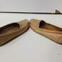 Women's Minnetonka Tan Woven Flats Size 6 image number 4