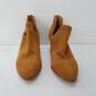 Vince Camuto Booties Size 6.5M image number 1