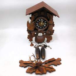 Vintage Schmeckenbecher Black Forest Hunting Style Wood Cuckoo Clock W. Germany