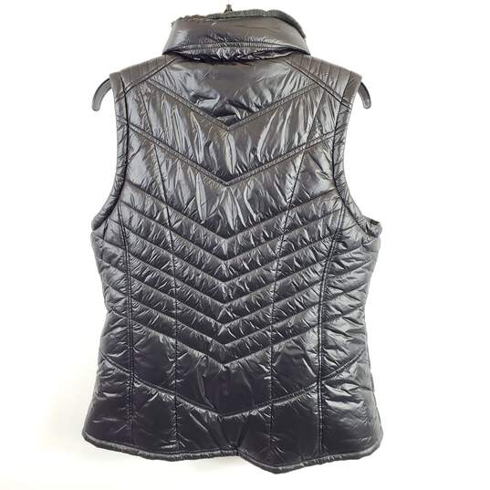 Michael Kors Women Black Quilted Faux Fur Vest L image number 2