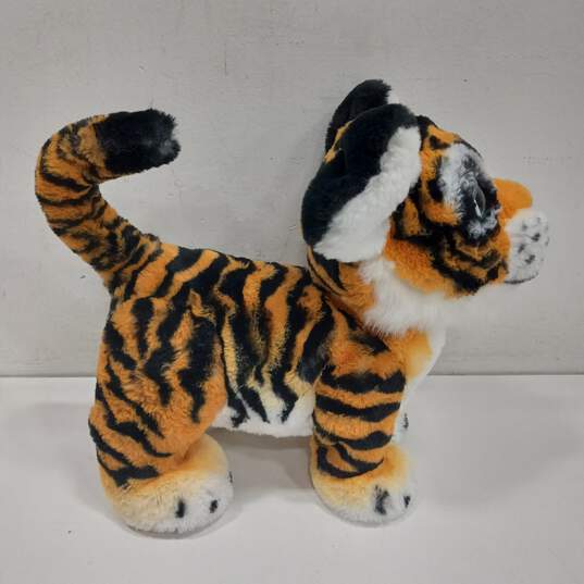 Hasbro FurReal Friends Roarin Tyler The Playful Tiger Interactive Plush Toy image number 2