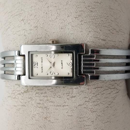 Marco & Max Silver Tone 28mm Quartz Watch NOT RUNNING image number 2