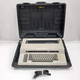 Sears Electric Typewriter Model 161 In Case