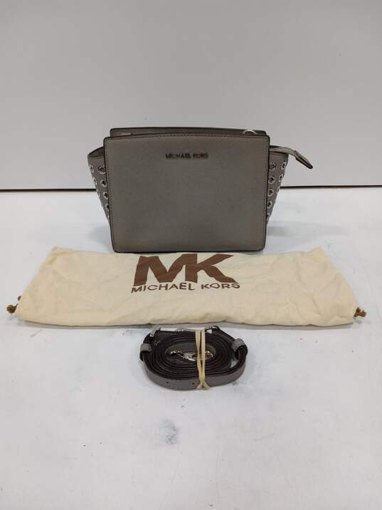 Michael Kors Selma Grey Leather Handbag image number 1