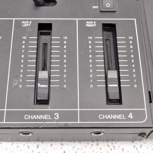 RadioShack Model 3200029 4-Channel Stereo Microphone Mixer image number 4