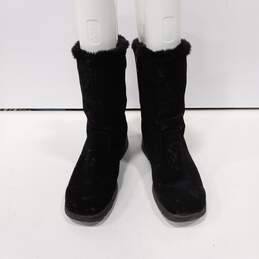 Khombu Women's Black Suede Snow Boots Size 9