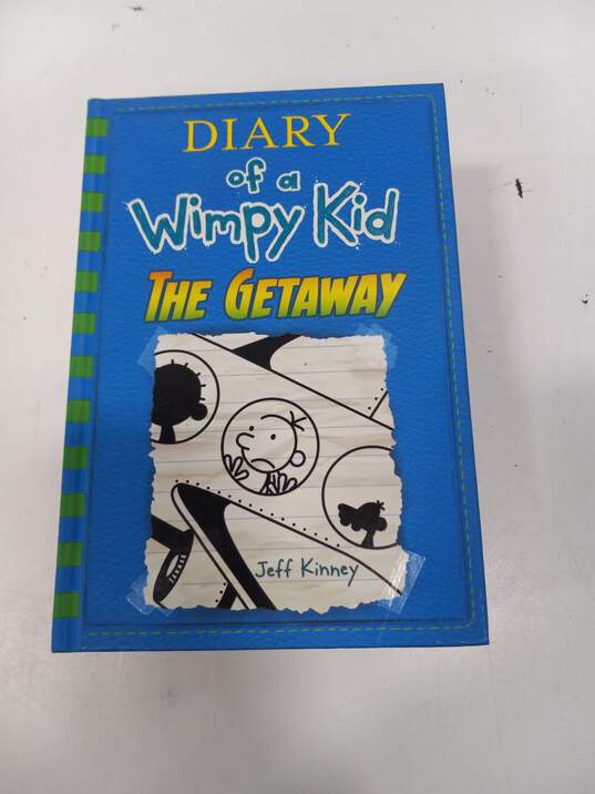 Bundle of Five Diary of a Wimpy Kid Hard Back Books image number 6