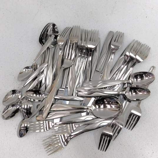 Wallace 18/10 Stainless Flatware W/ Serving Utensils image number 1