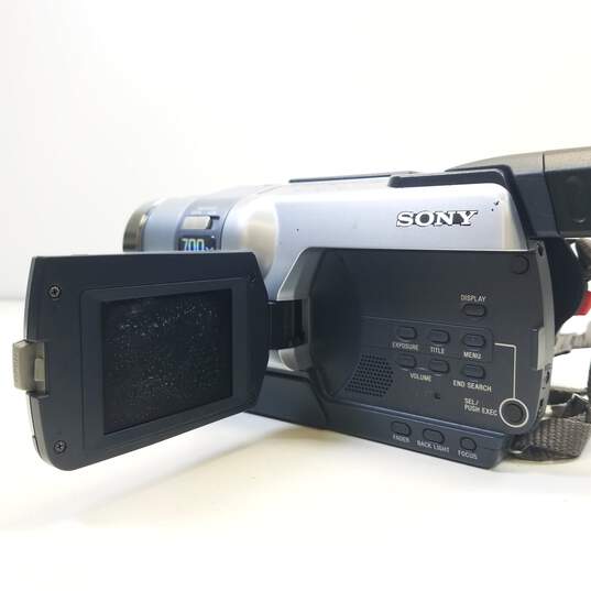 Sony Handycam DCR-TRV250 Digital8 Camcorder image number 3