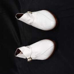 Vintage Men's White Dress Shoes alternative image