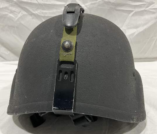 Army Combat Helmet image number 2