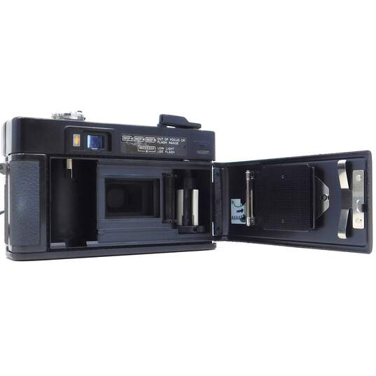 Minolta Brand Maxxum 3000i and Hi-Matic AF2 Model 35mm Film Cameras (Set of 2) image number 15
