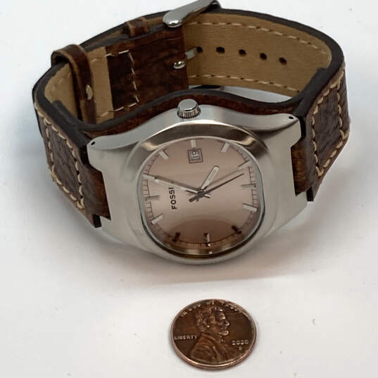Designer Fossil Sliver-Tone Brown Adjustable Strap Analog Wristwatch image number 2