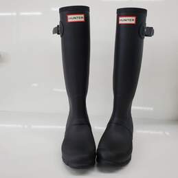Hunter Women's Tall Black Rubber Rain Boots Size 6 alternative image