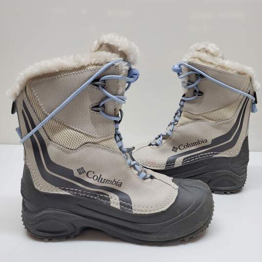 Columbia Bugaboot Plus IV Omni-Heat Youth Boots Size 5 image number 1