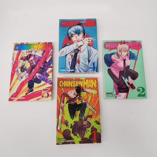 Set of 4 Chainsaw Man Graphic Novels #1 #2 # 4 # 5 image number 1