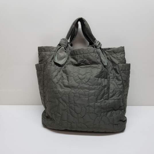 Marc Jacobs Gray Quilted Embroidered Shoulder Bag Tote image number 3