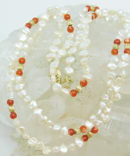 10K Yellow Gold Clasp Pearl Coral & Gold Beaded Necklace 8.5g alternative image